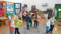 Wyzwanie gimnastyczne – Lolek ratuje święta  (29.11-01.12.2021), Renata Łabenda