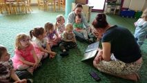 Czytelnicze spotkanie w ramach Kampanii społecznej „Cała Polska czyta dzieciom”, Renata Łabenda, Agnieszka Sienkiewicz