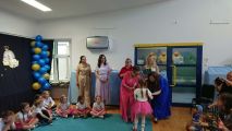 Czerwiec w Grupie Niebieskiej, Renata Łabenda, Dominika Chodakowska, Joanna Szymańska