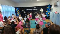 Czerwiec w Grupie Niebieskiej, Renata Łabenda, Dominika Chodakowska, Joanna Szymańska